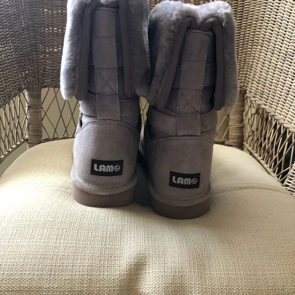 LAMO Suede BOOTS - Picture 4 of 5